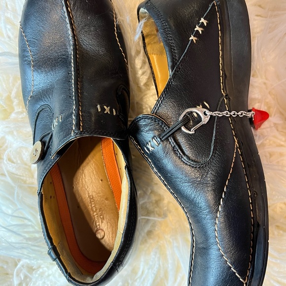 Clarks unstructured black slip on shoes size 9 1/2 - Picture 4 of 6